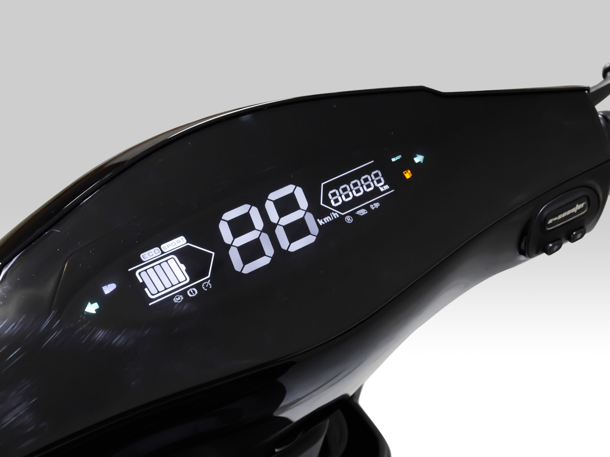 electric commuter scooter